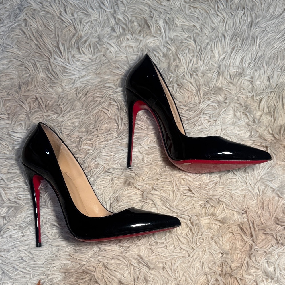 Christian Louboutin So Kate black